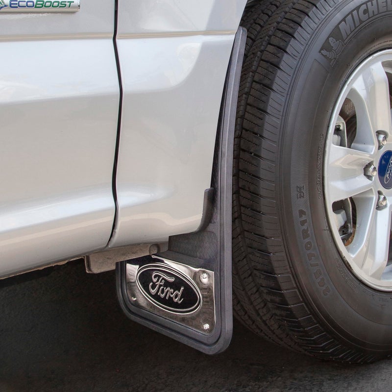 Plasticolor 001837R01 Ford Oval Chrome Plated Heavy-Duty Black Front 12 x 22 Mud Guard Set - Image 4